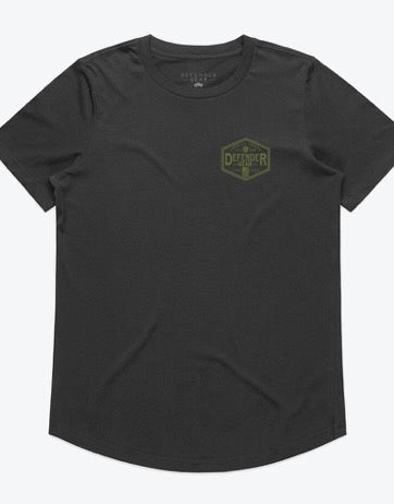 TONAL FLAG CURVED HEM LADIES TEE