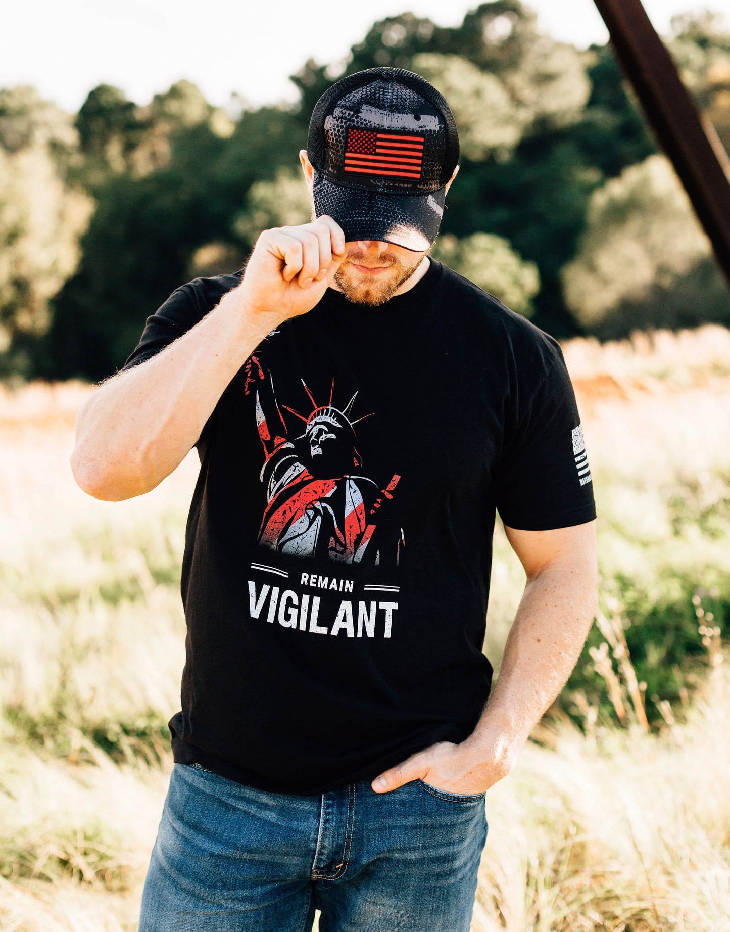 REMAIN VIGILANT MEN'S TEE