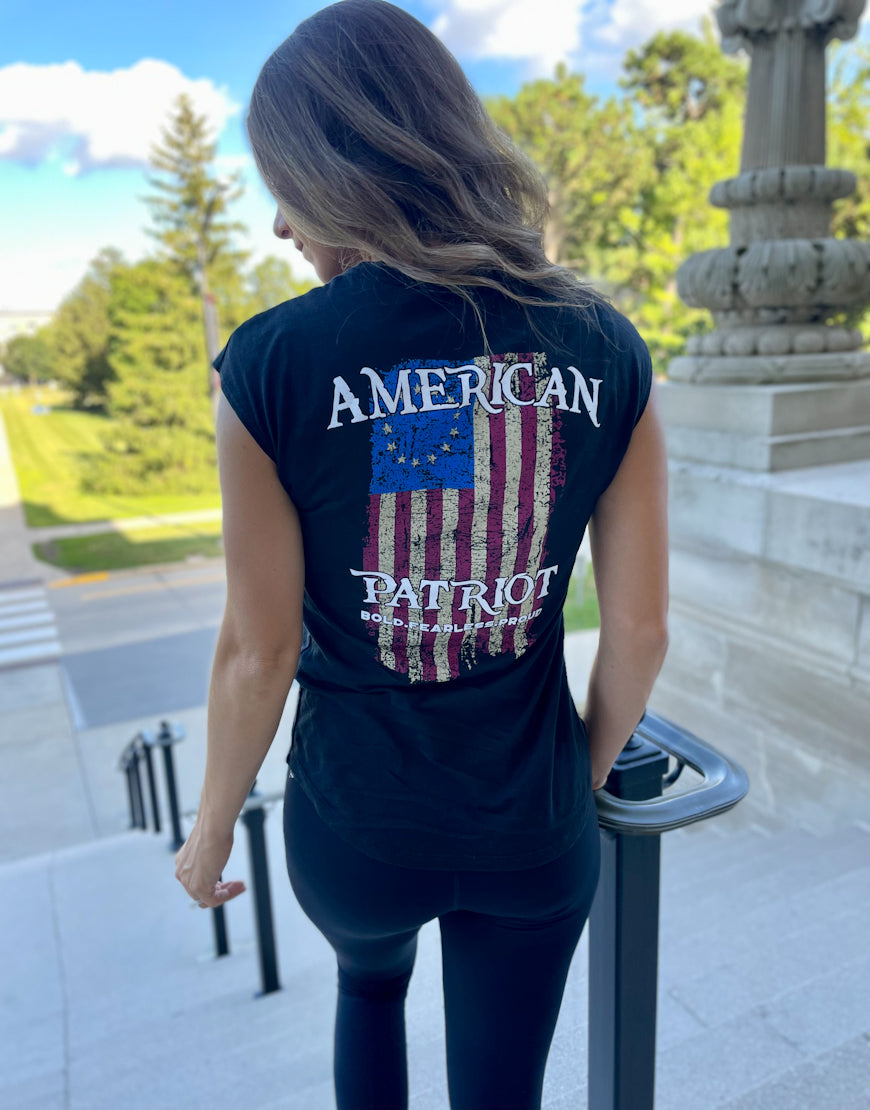 BETSY ROSS AMERICAN PATRIOT LADIES TEE