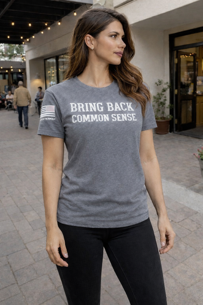 COMMON SENSE UNISEX TEE