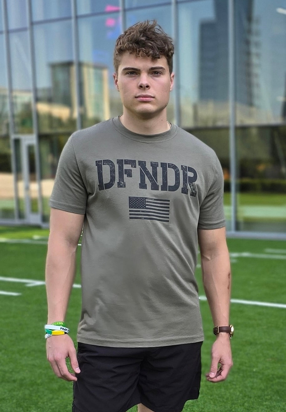 WORTH FIGHTING FOR DFNDR MEN'S TEE