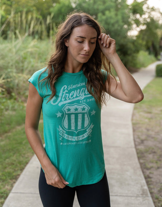 VINTAGE AMERICAN STRENGTH LADIES TEE