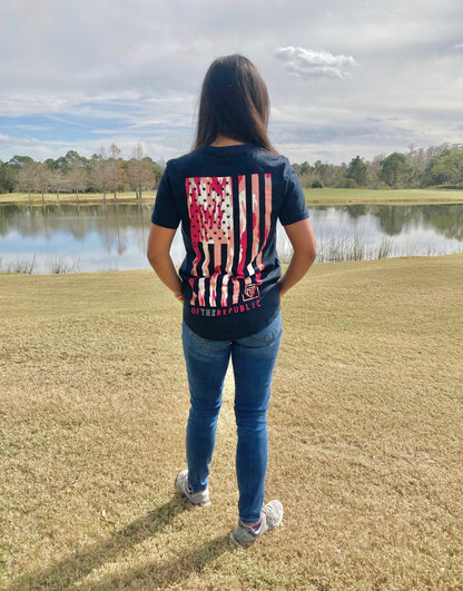 TONAL FLAG CURVED HEM LADIES TEE