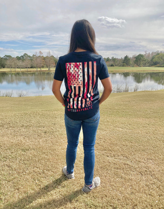 TONAL FLAG CURVED HEM LADIES TEE