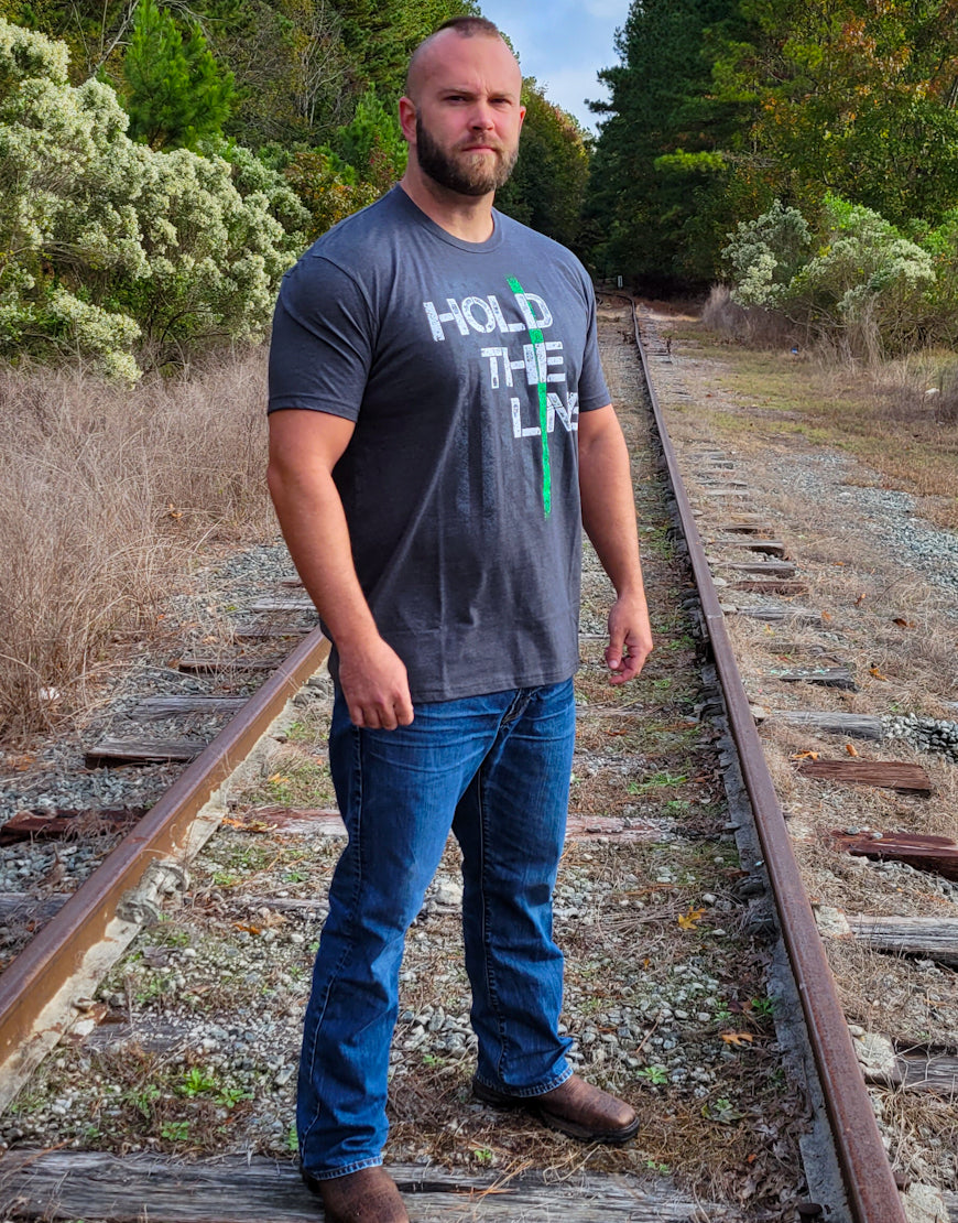 HOLD THE LINE MEN'S TEE